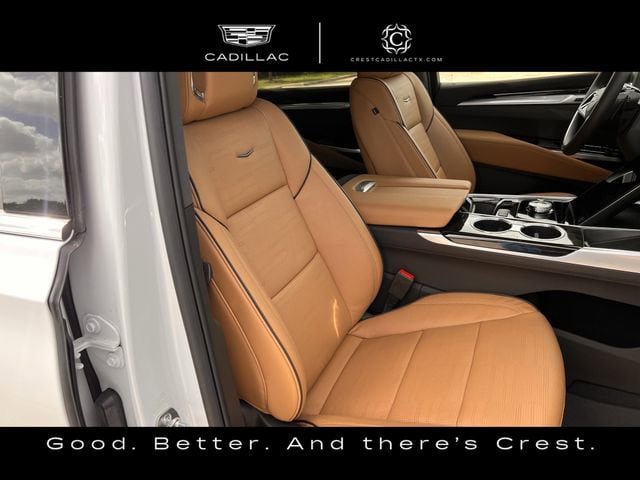 Certified 2025 Cadillac Escalade ESV Premium Luxury w/ LPO, Floor Liner Package AWD/4WD image 26