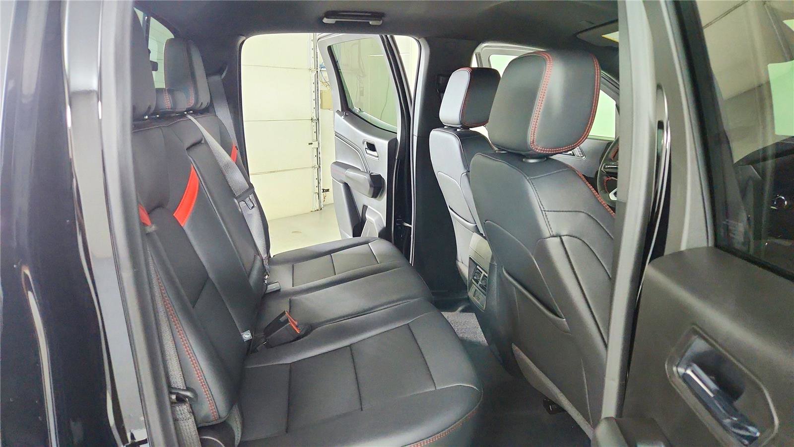 New 2026 Chevrolet Colorado Z71 w/ Z71 Convenience Package 2 image 36