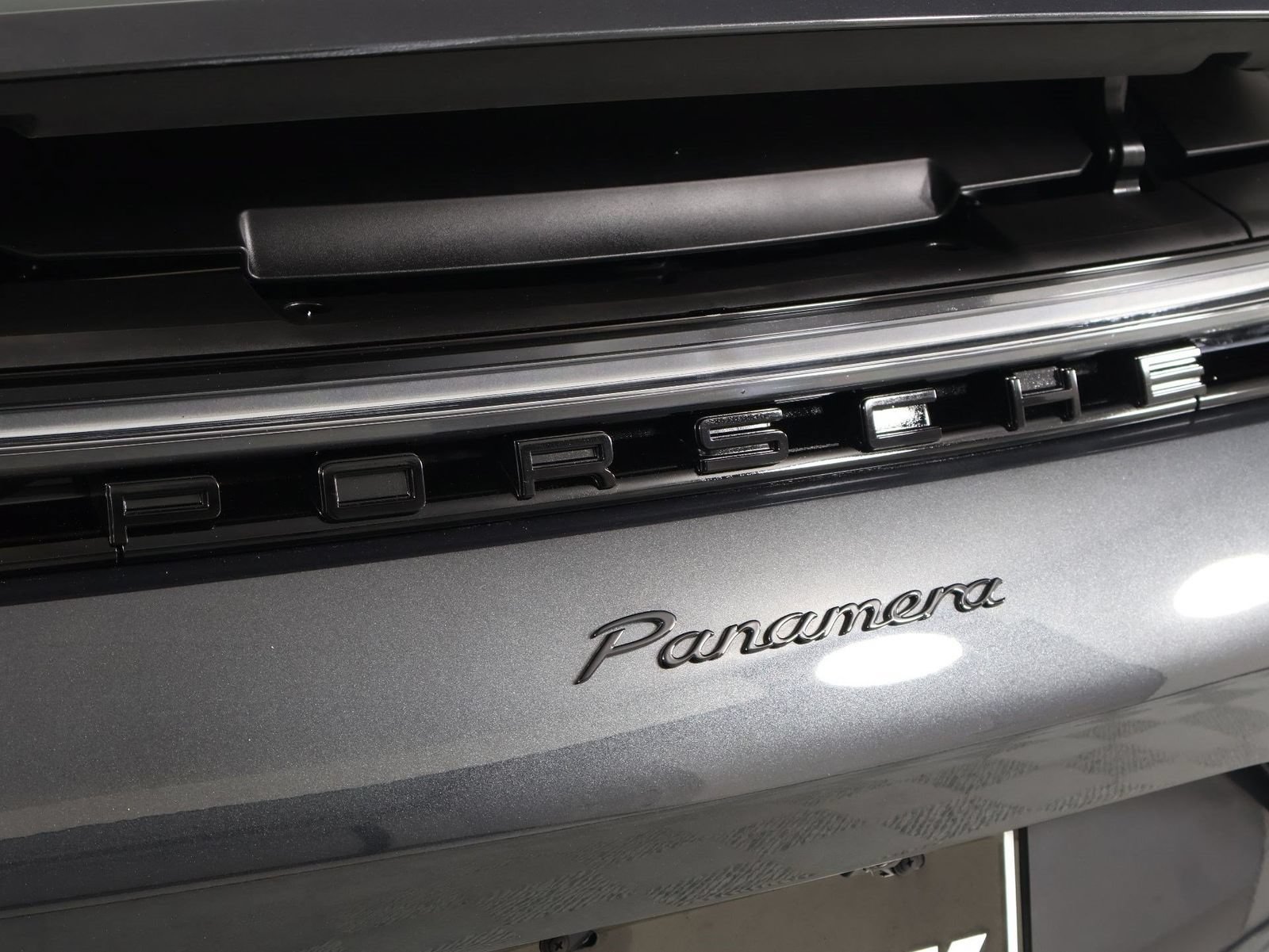 Certified 2023 Porsche Panamera Platinum Edition RWD image 22
