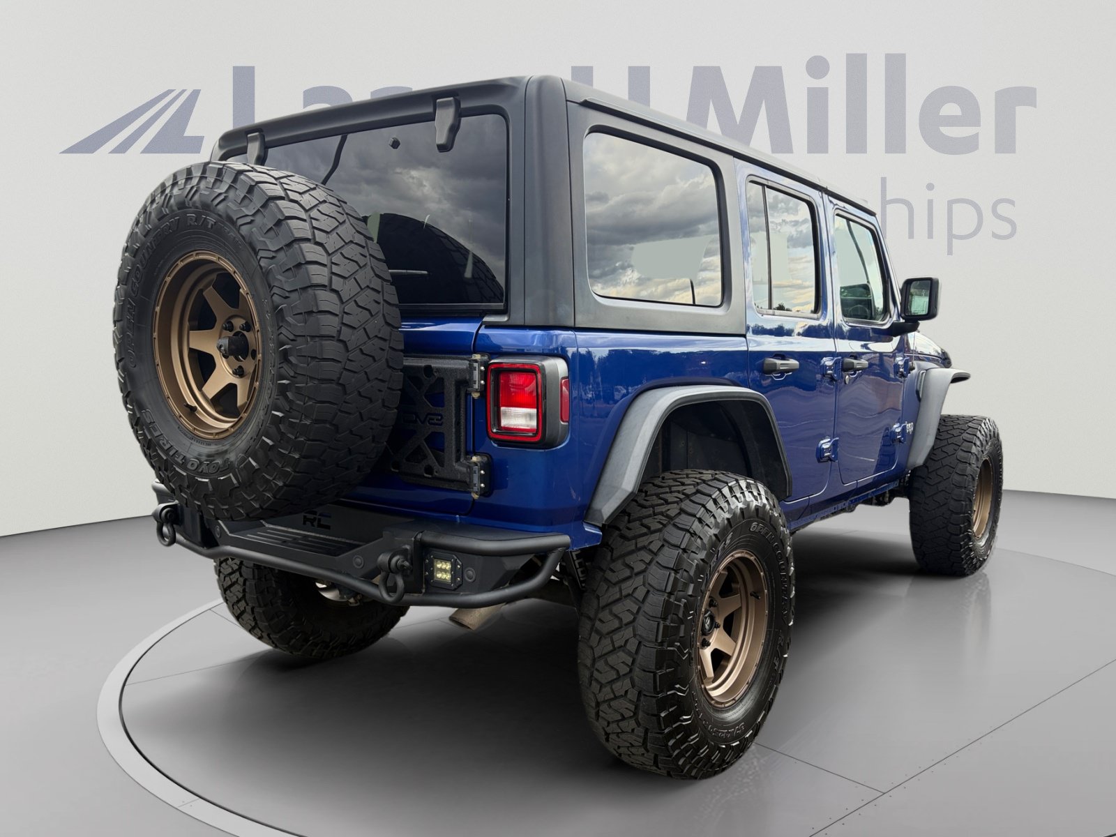 Used 2019 Jeep Wrangler Unlimited Sport S AWD/4WD image 5