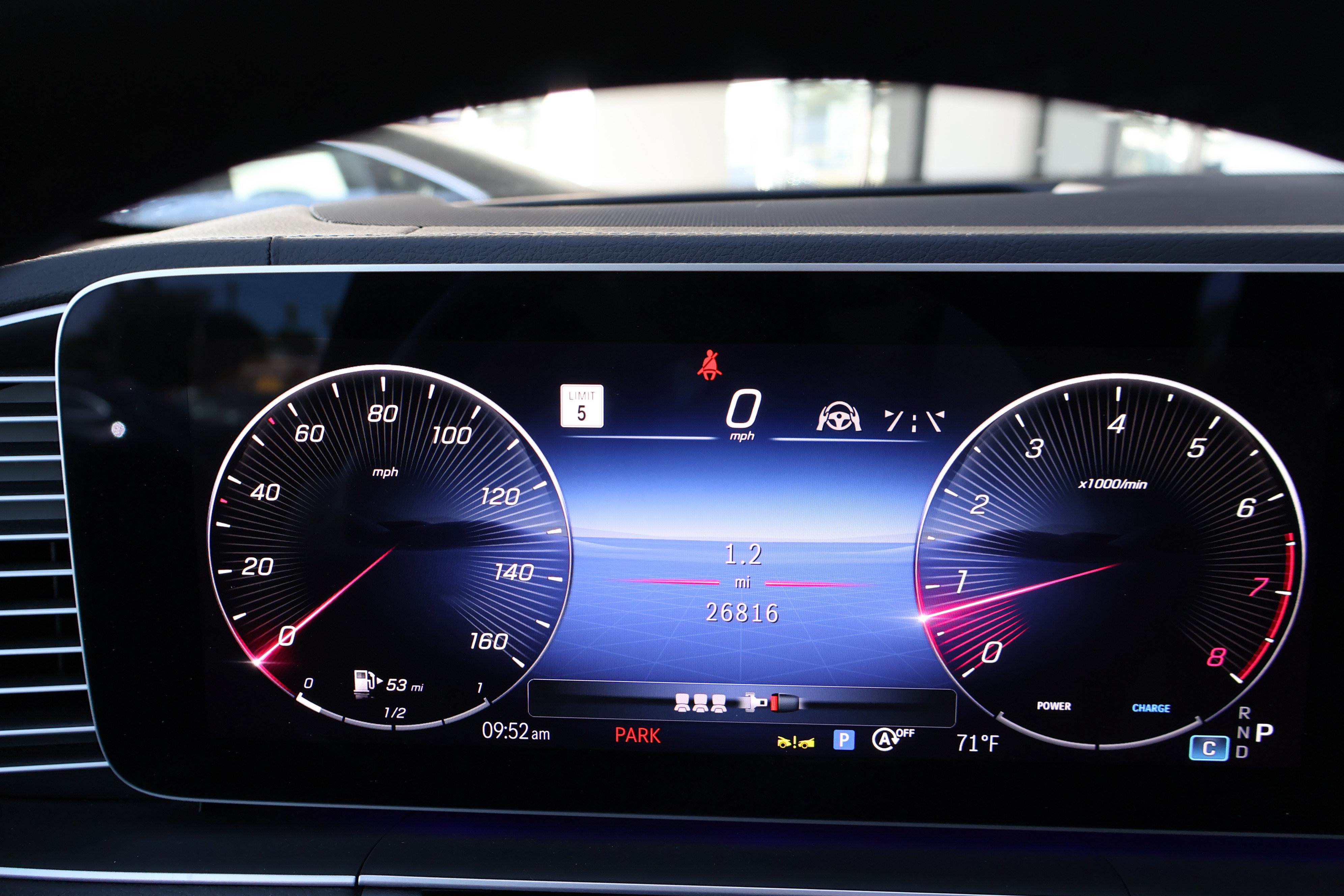 Certified 2024 Mercedes-Benz GLE 450 4MATIC image 31