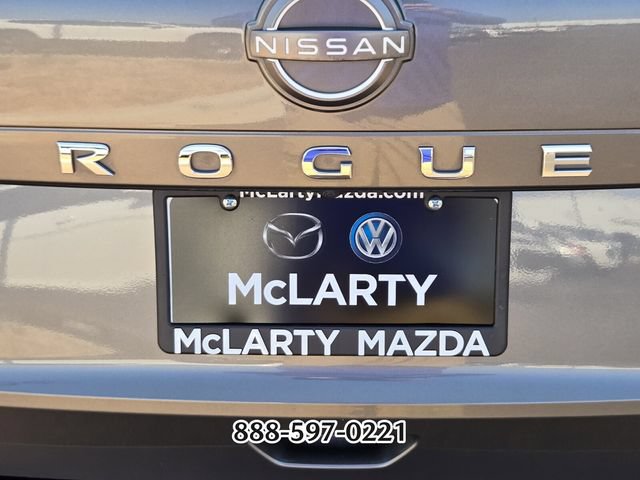Used 2023 Nissan Rogue SV AWD/4WD image 15
