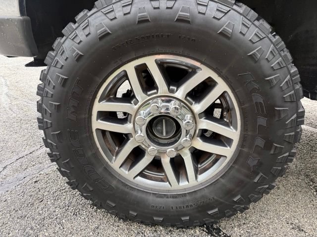 Used 2004 Ford F350 4x4 Crew Cab Super Duty image 5