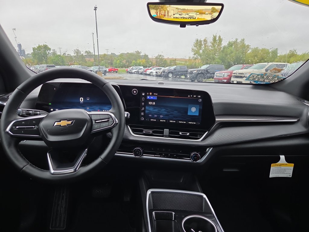 Certified 2025 Chevrolet Equinox LT w/ Safety and Technology Package AWD/4WD image 11