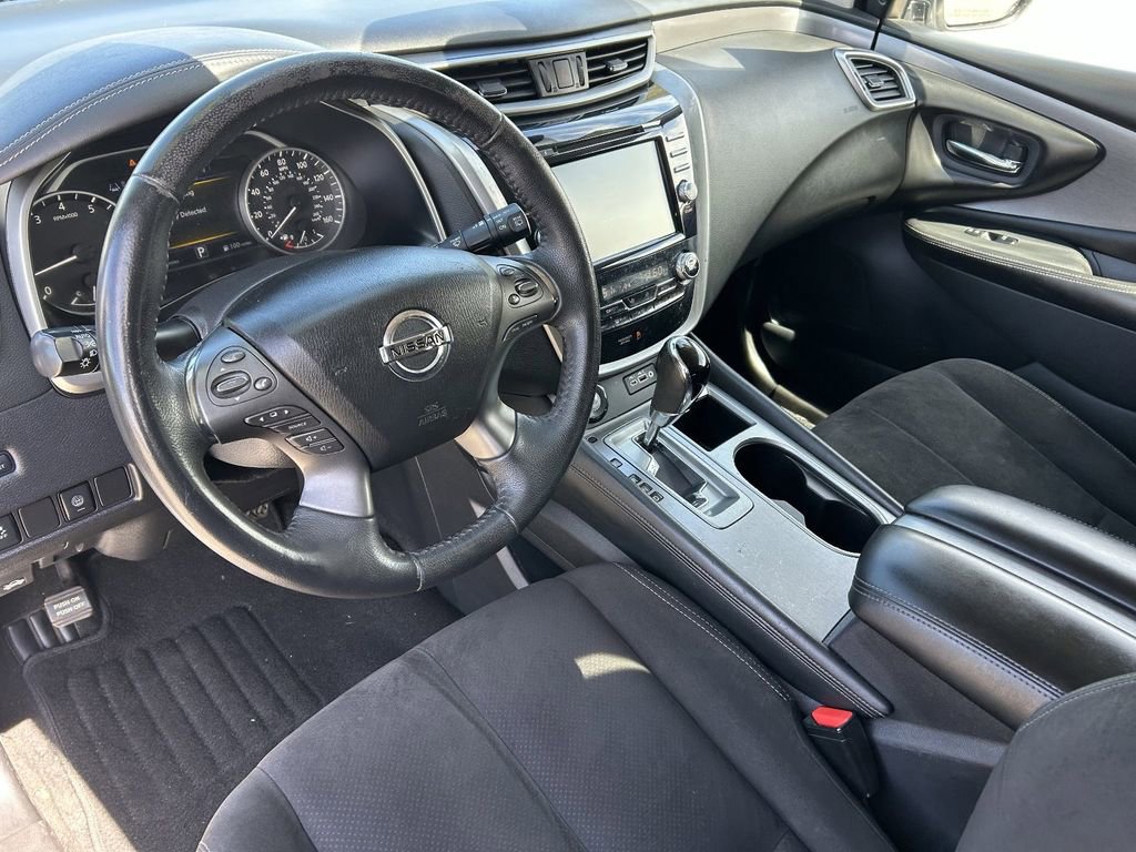 Used 2020 Nissan Murano SV image 25