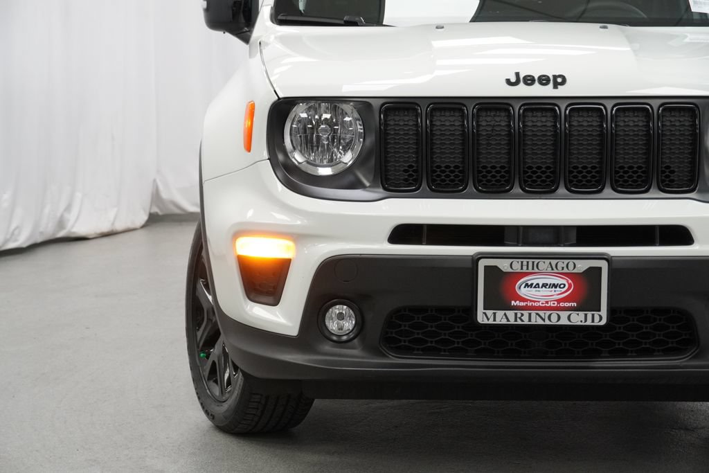 Certified 2023 Jeep Renegade Altitude AWD/4WD image 7
