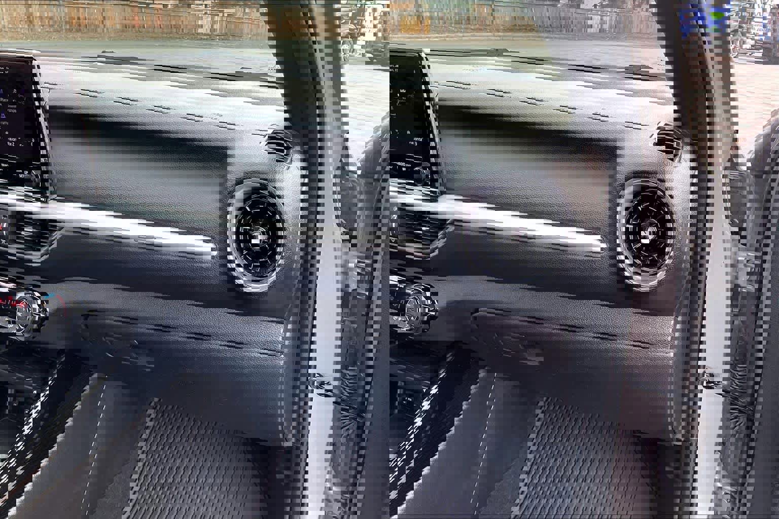 Used 2023 Kia Forte GT w/ GT2 Package image 19