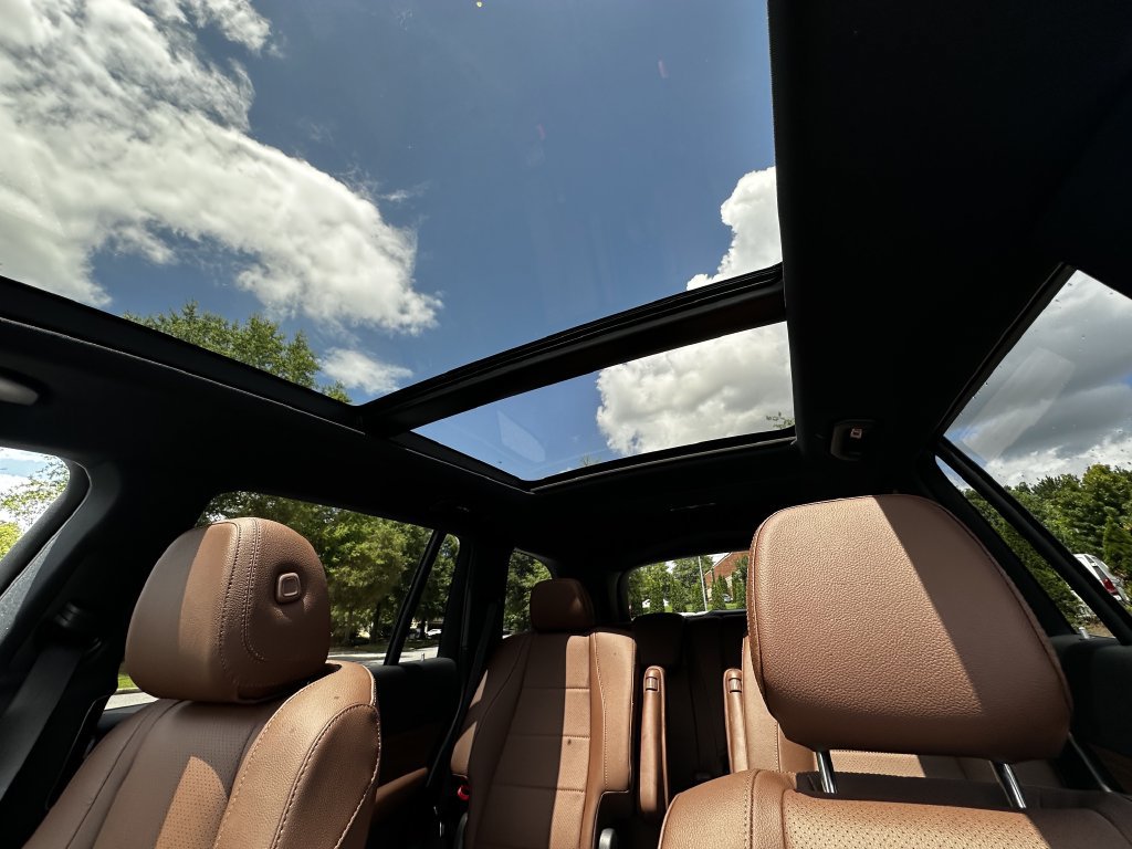 New 2026 Mercedes-Benz GLS 450 4MATIC image 33