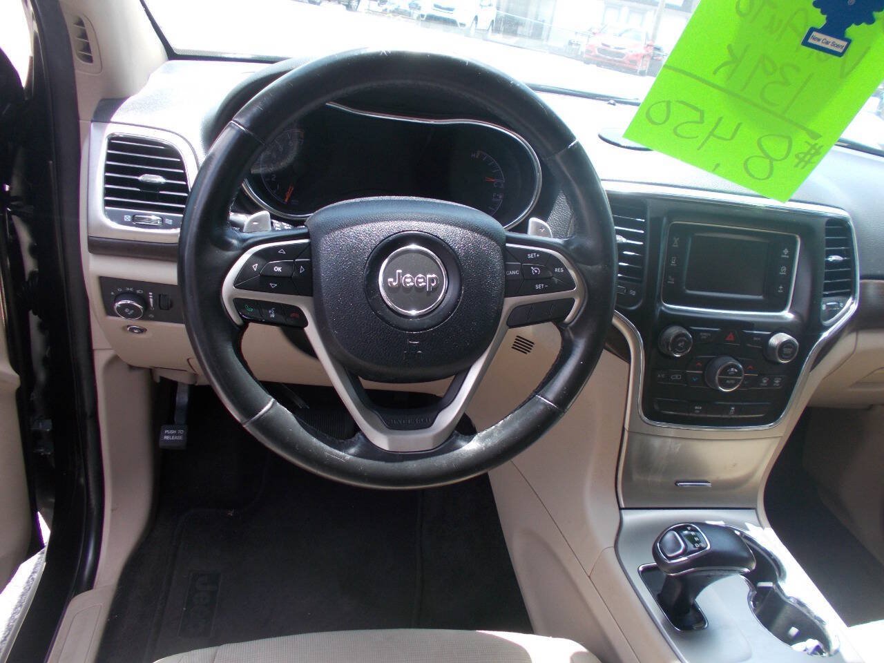 Used 2015 Jeep Grand Cherokee Laredo RWD image 7