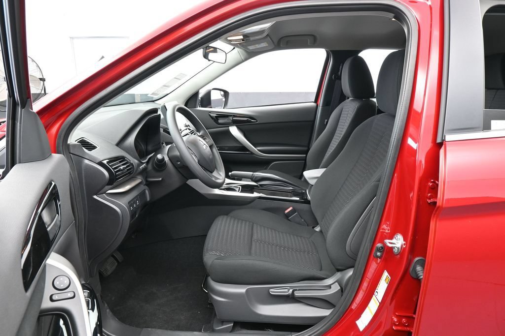 New 2026 Mitsubishi Eclipse Cross LE AWD/4WD image 11