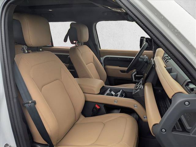 New 2026 Land Rover Defender 110 S AWD/4WD image 22