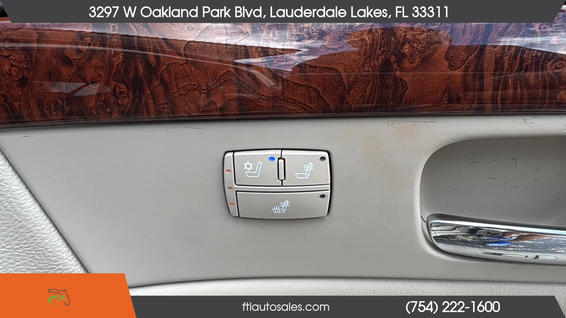Used 2007 Cadillac DTS w/ Trunk Convenience Package image 53