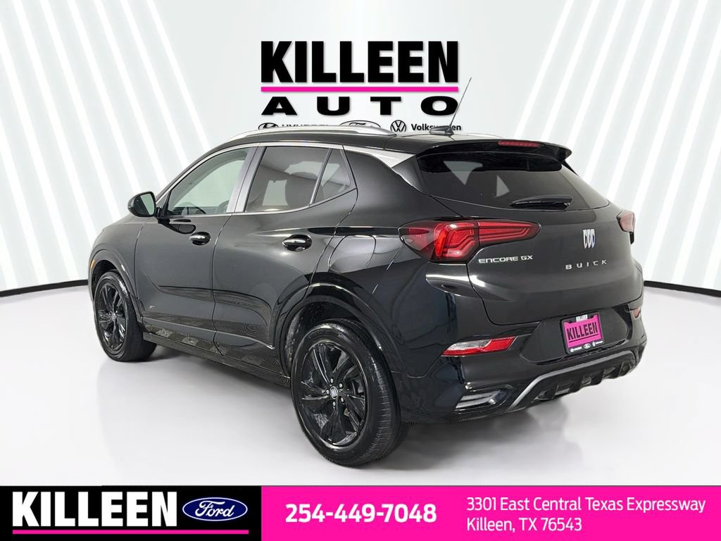 Used 2025 Buick Encore GX Sport Touring FWD image 7