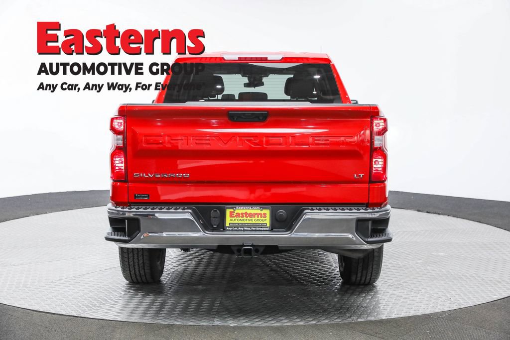 Used 2023 Chevrolet Silverado 1500 LT AWD/4WD image 6