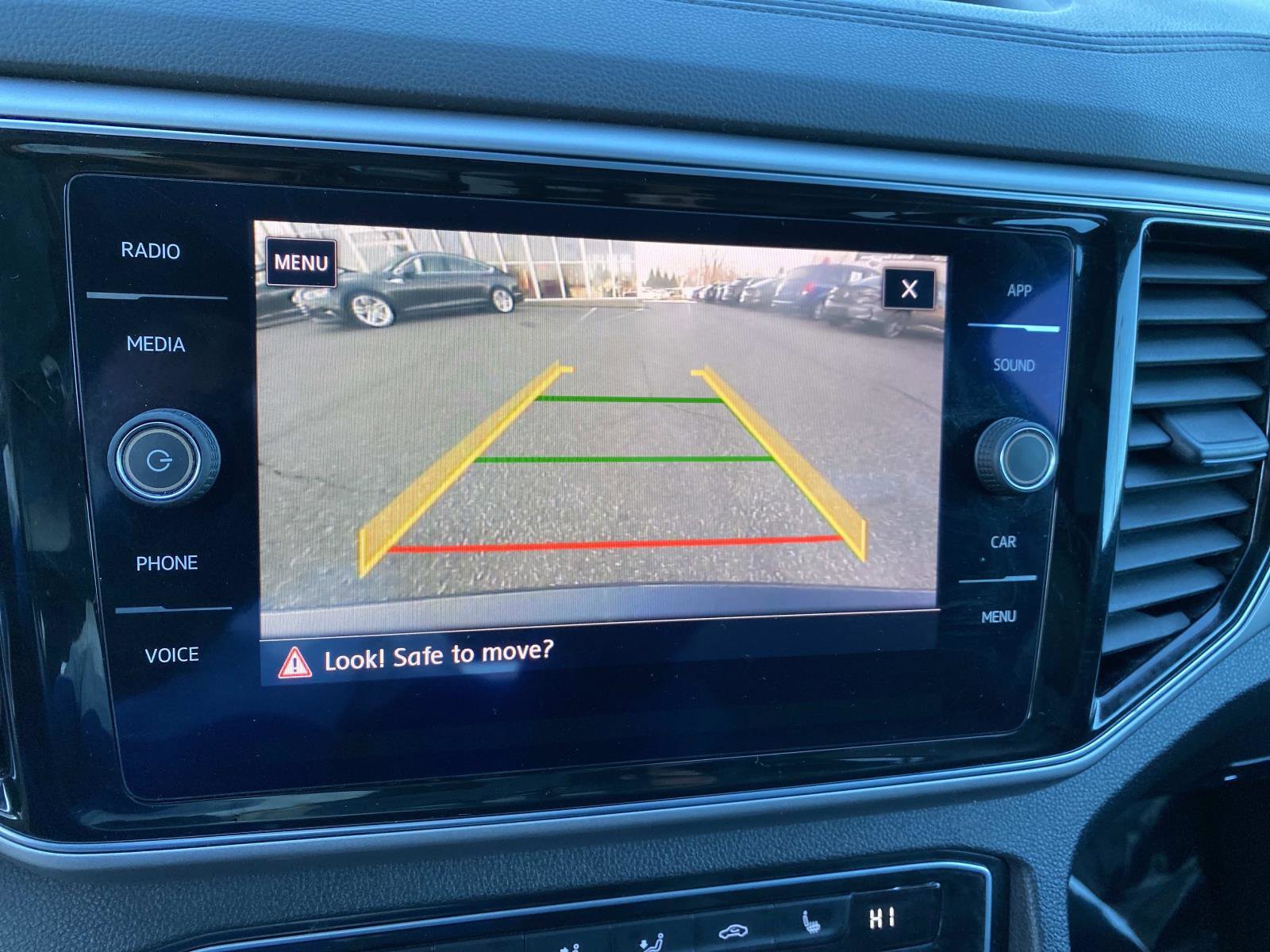 Used 2018 Volkswagen Atlas SEL image 16