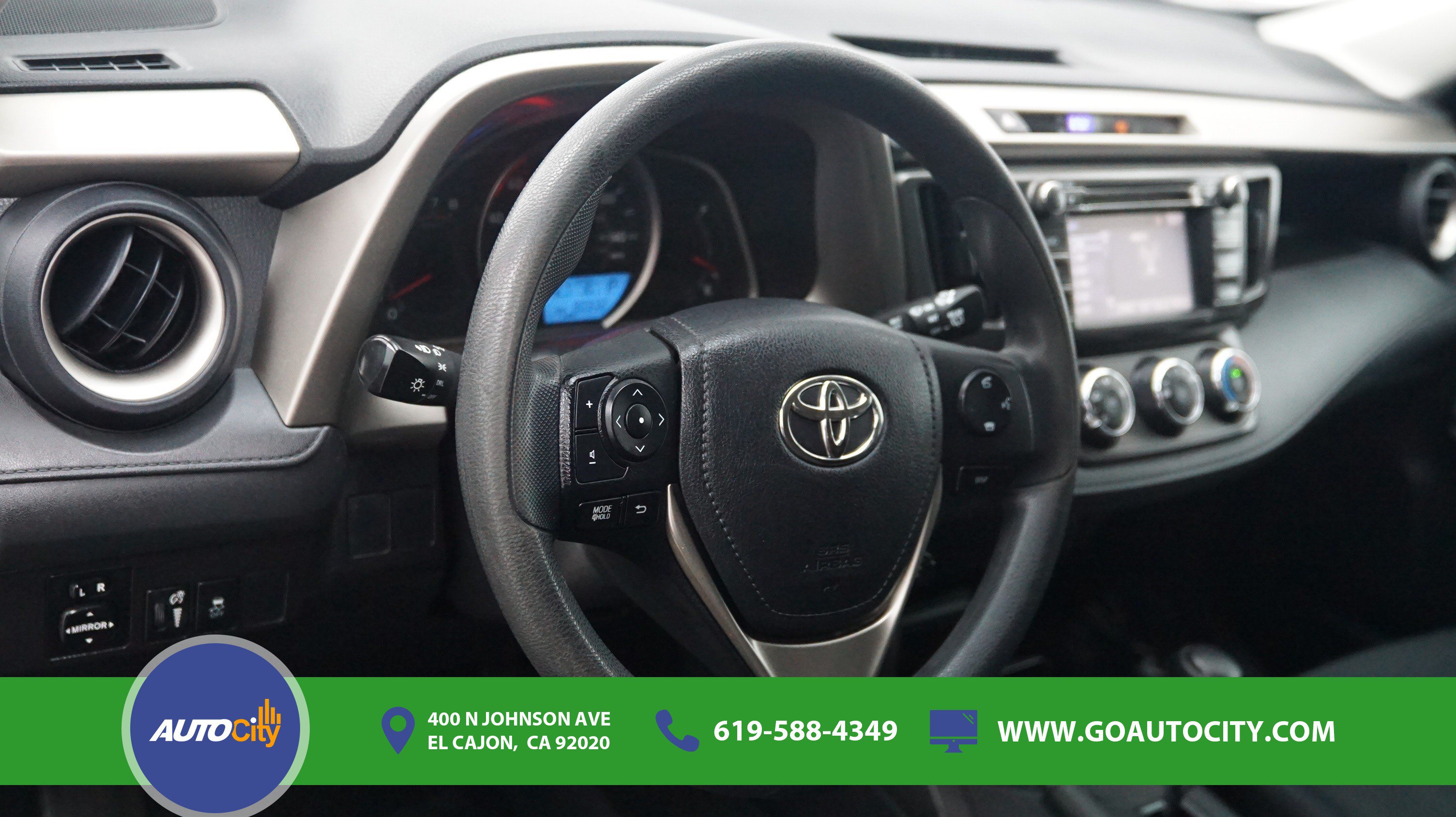 Used 2015 Toyota RAV4 LE FWD image 17