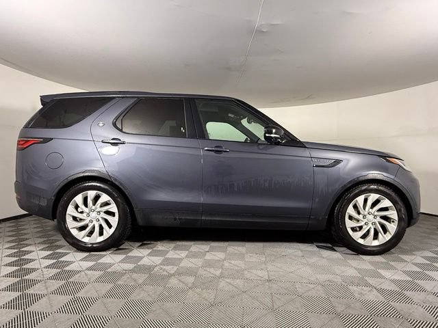 Used 2025 Land Rover Discovery S AWD/4WD image 9