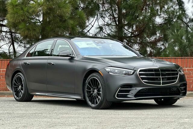 New 2026 Mercedes-Benz S 580 4MATIC Sedan image 2