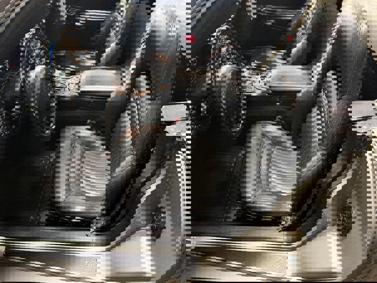 Used 2000 Chevrolet Corvette Convertible w/ Memory Pkg image 21