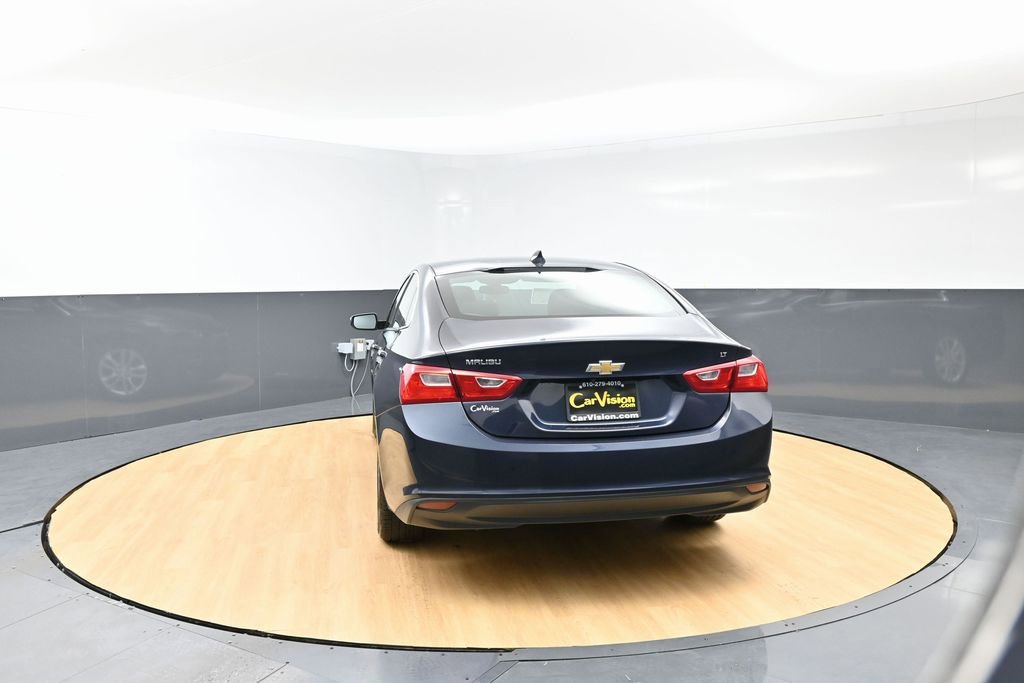 Used 2018 Chevrolet Malibu LT image 7