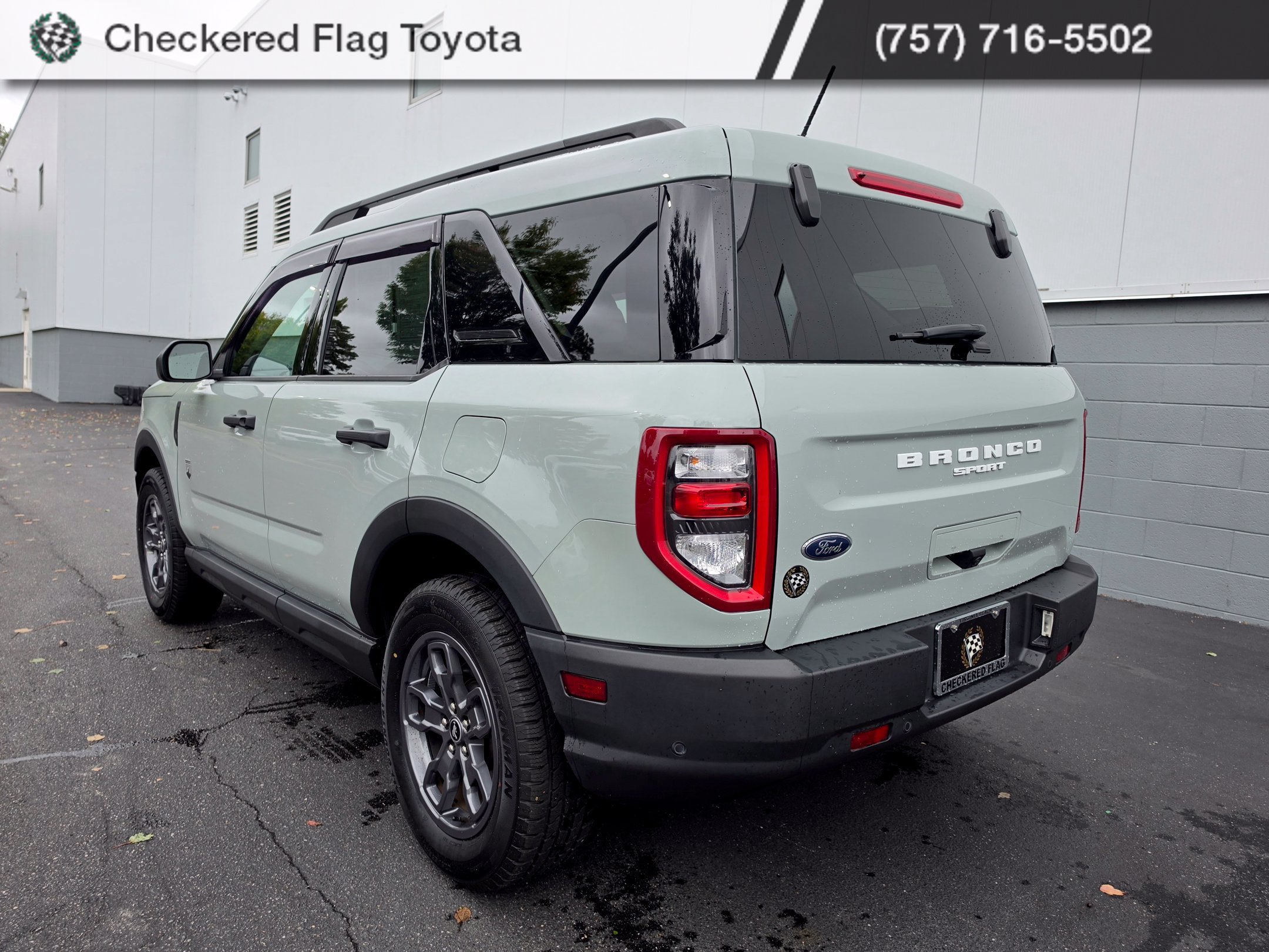 Used 2024 Ford Bronco Sport Big Bend w/ Convenience Package AWD/4WD image 3