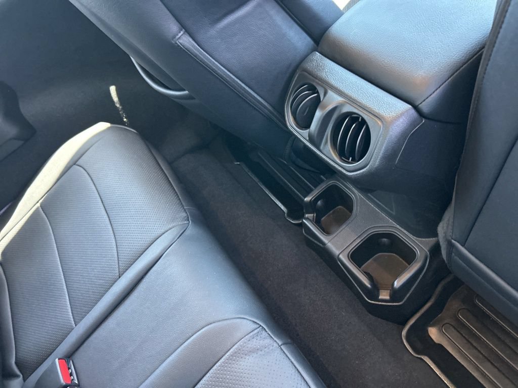 Certified 2025 Jeep Wrangler Sport AWD/4WD image 28