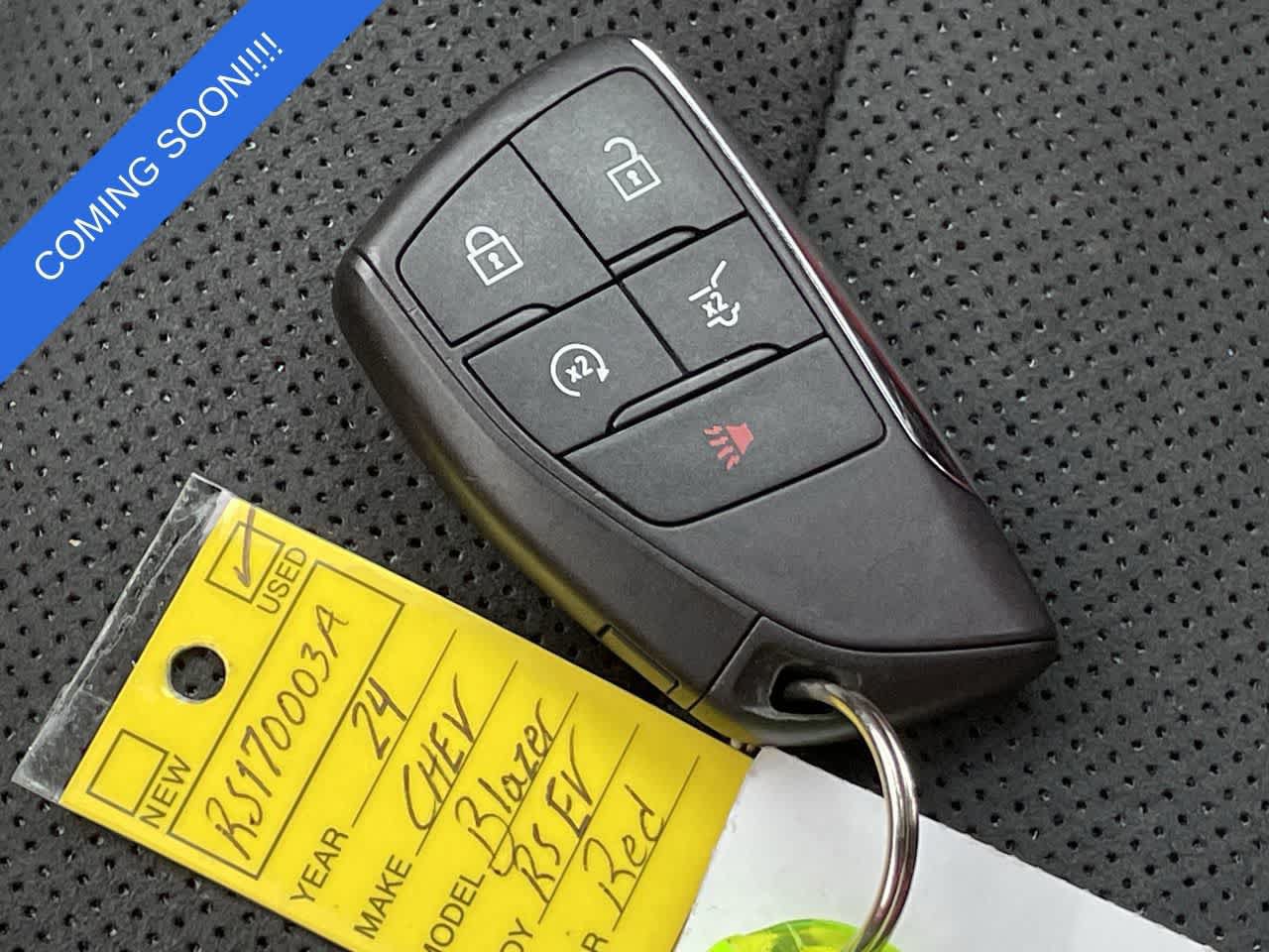Used 2024 Chevrolet Blazer EV RS AWD/4WD image 31