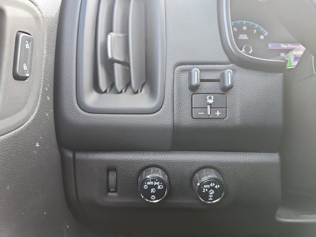 Certified 2022 Chevrolet Colorado ZR2 w/ Colorado ZR2 Bison Edition image 13