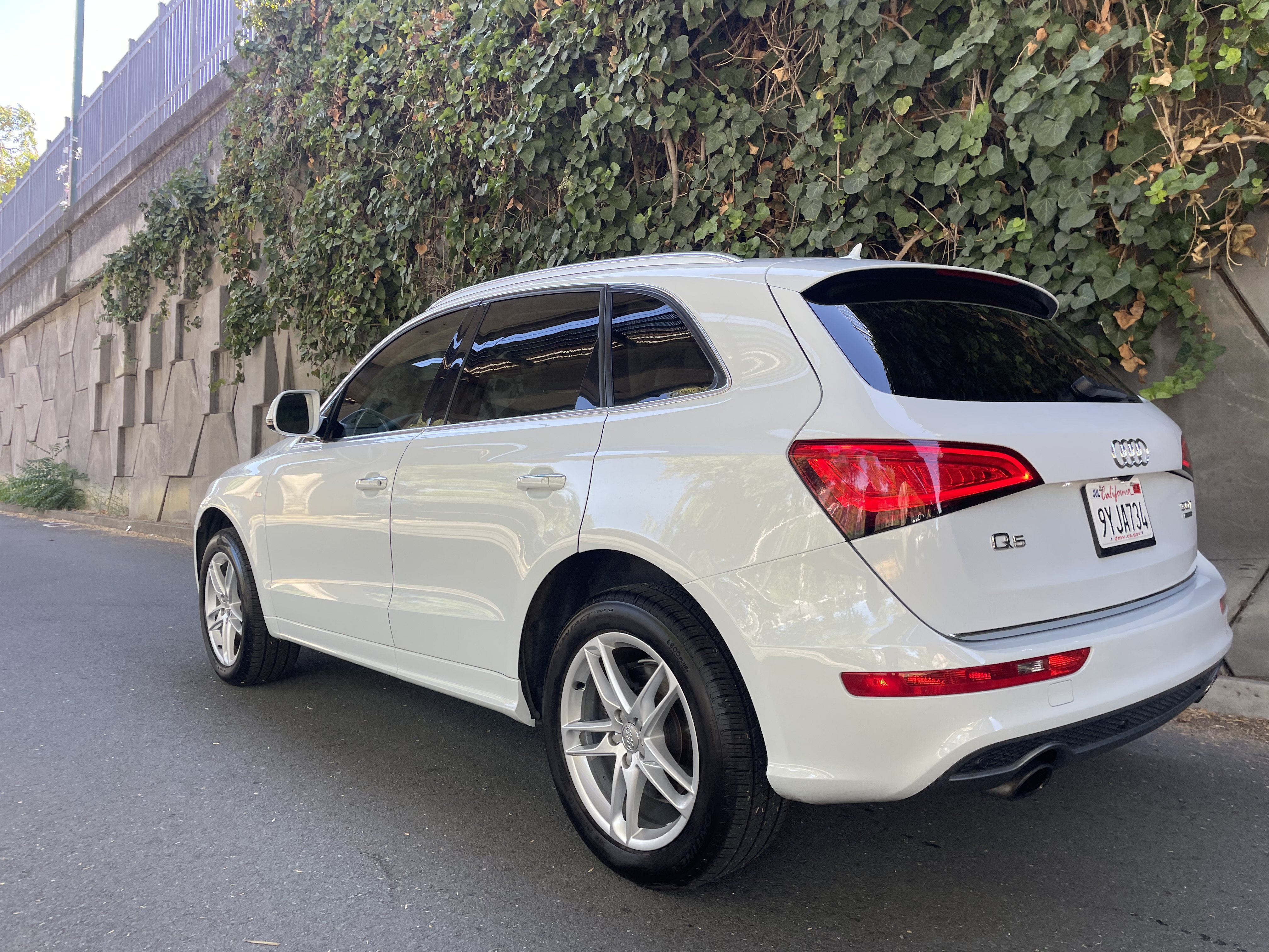 Used 2016 Audi Q5 3.0T Premium Plus w/ Technology Package AWD/4WD image 6