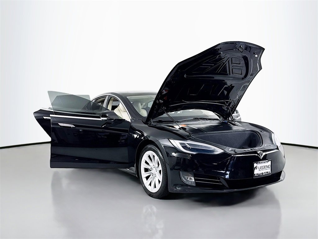 Used 2018 Tesla Model S 75D image 27