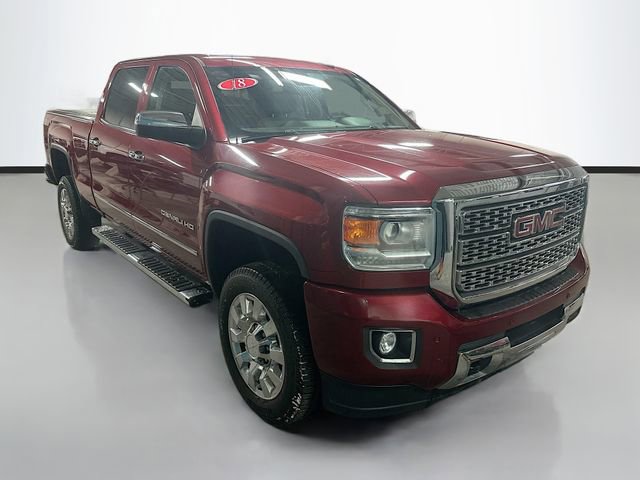 Used 2018 GMC Sierra 2500 Denali image 3