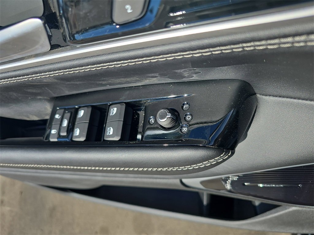 New 2026 Jeep Grand Wagoneer Limited image 30