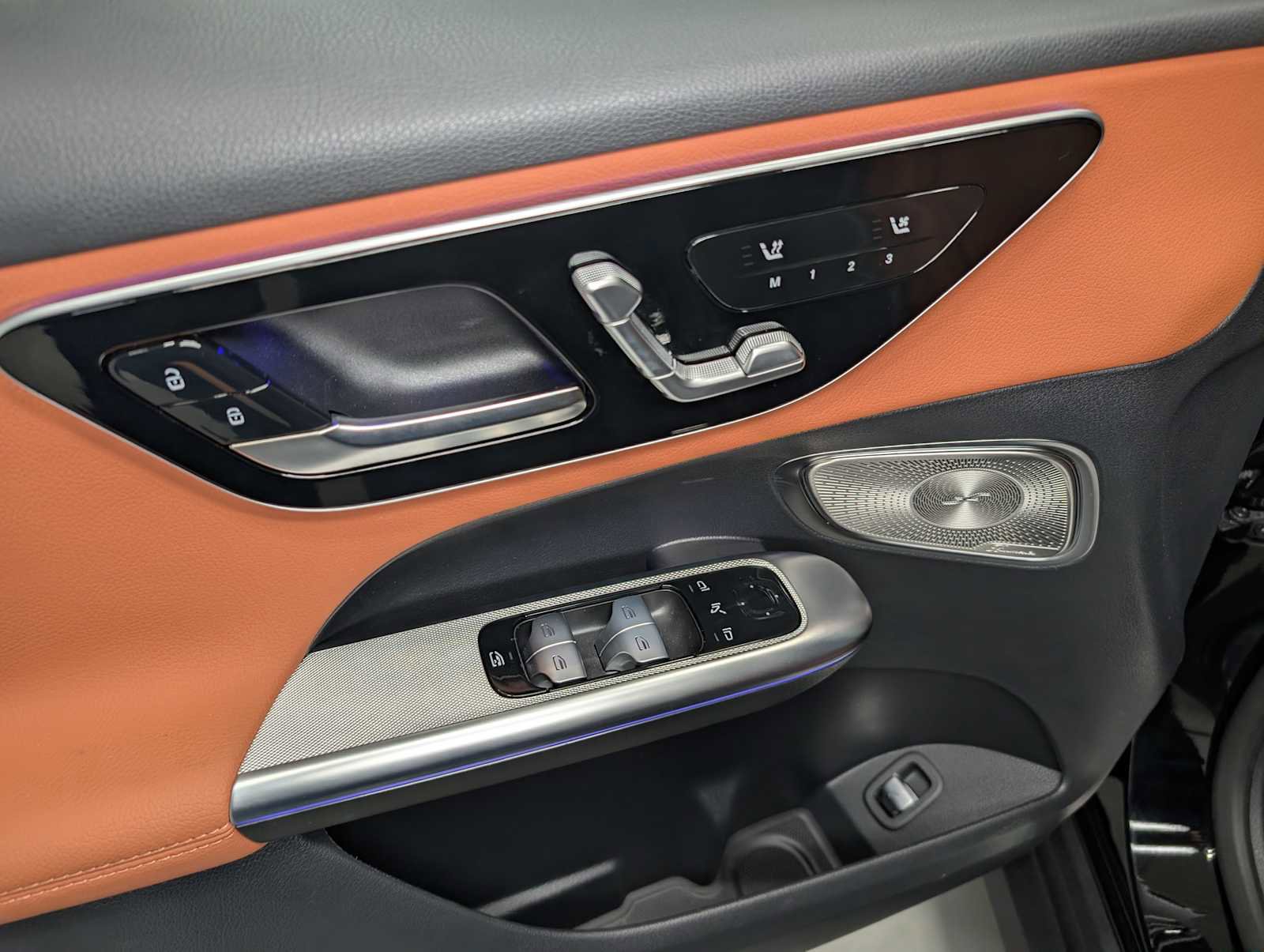 Certified 2026 Mercedes-Benz GLC 300 4MATIC image 36