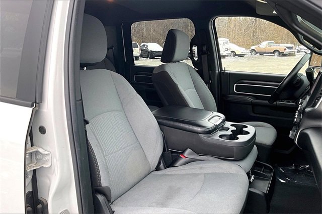 Certified 2024 RAM 3500 Big Horn image 7