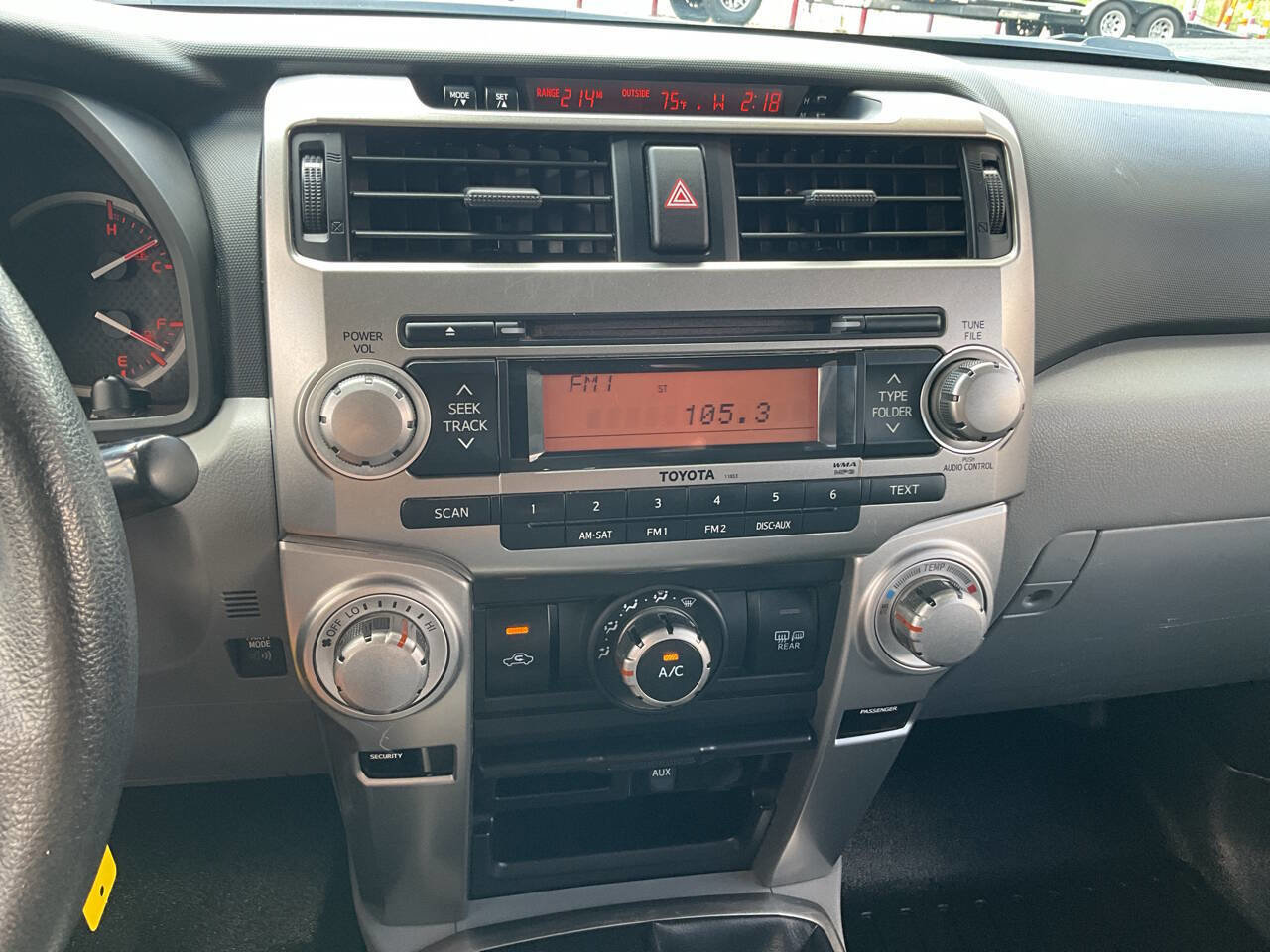 Used 2010 Toyota 4Runner SR5 AWD/4WD image 25