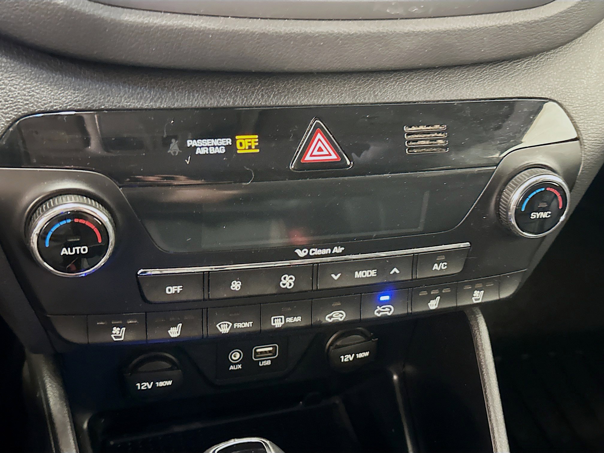 Used 2016 Hyundai Tucson Limited w/ Option Group 03 AWD/4WD image 24