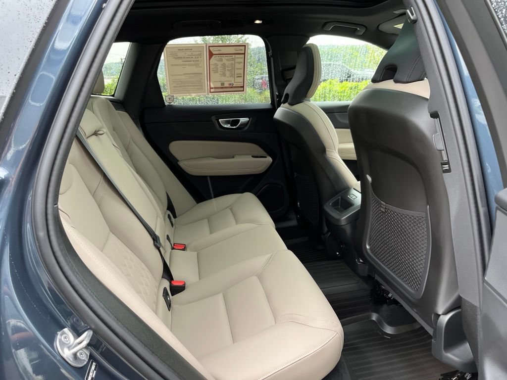 Used 2026 Volvo XC60 B5 Plus w/ Protection Package Premier AWD/4WD image 23