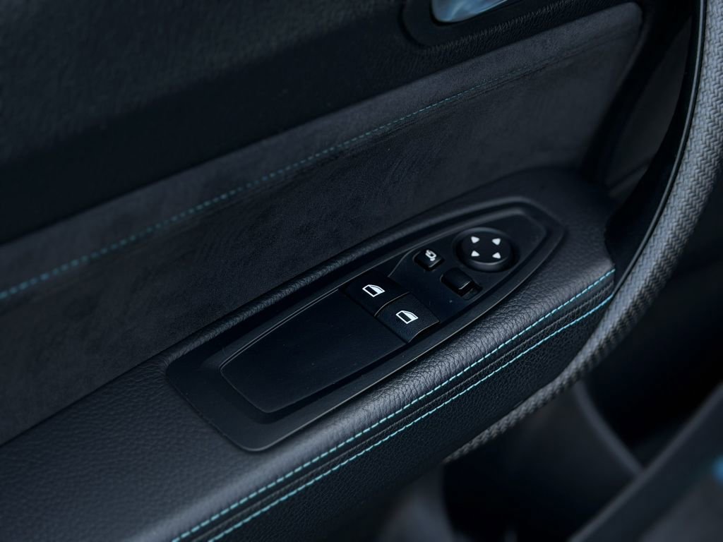 Used 2016 BMW M2 RWD image 16
