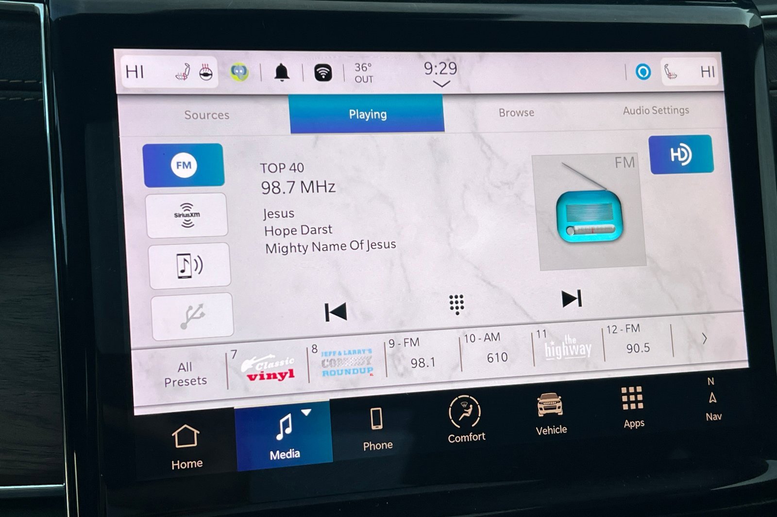 Used 2024 Jeep Grand Cherokee Summit image 20