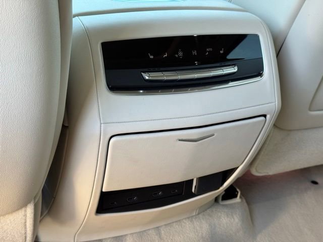 Certified 2025 Cadillac Escalade ESV Sport Platinum image 35
