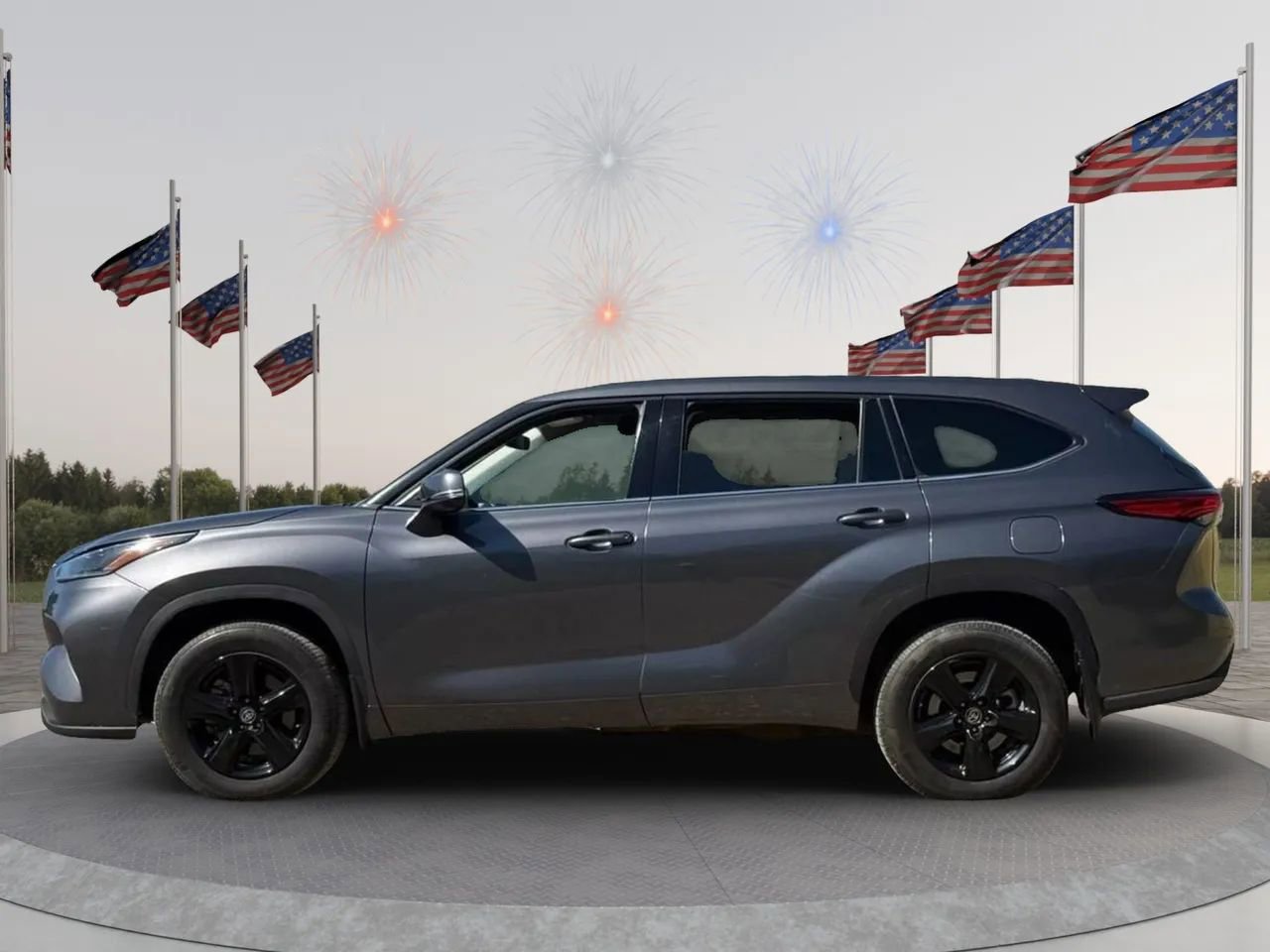 Used 2021 Toyota Highlander LE image 4