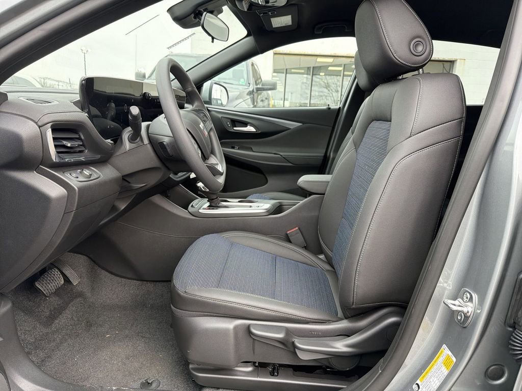 New 2026 Buick Envista Preferred image 13