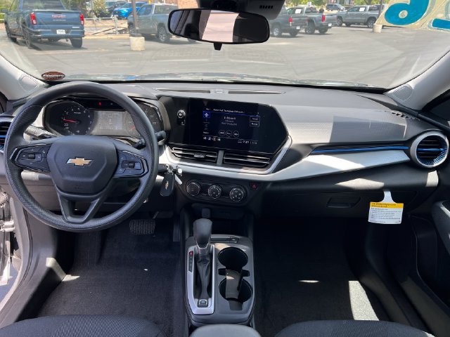 Certified 2026 Chevrolet Trax LS FWD image 15