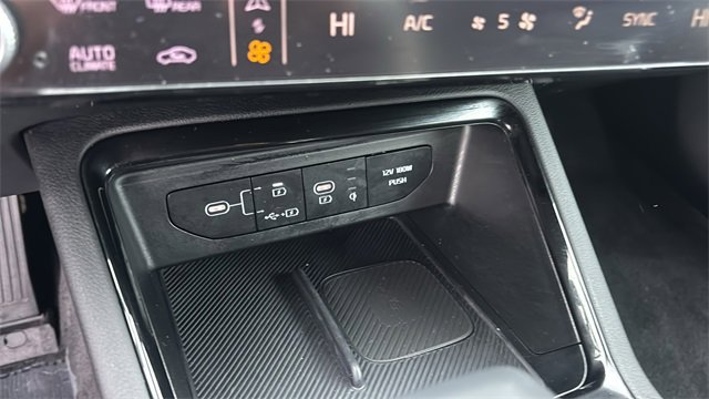 Used 2025 Kia K5 GT-Line image 18