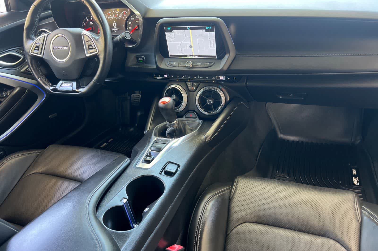 Used 2016 Chevrolet Camaro SS RWD image 4