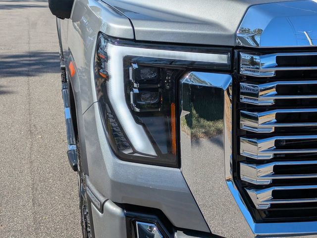 New 2026 GMC Sierra 2500 Denali w/ Denali Reserve Package image 9