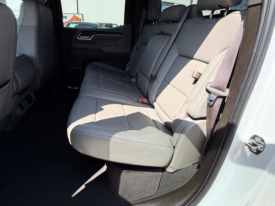 Used 2025 GMC Sierra 1500 SLT RWD image 30