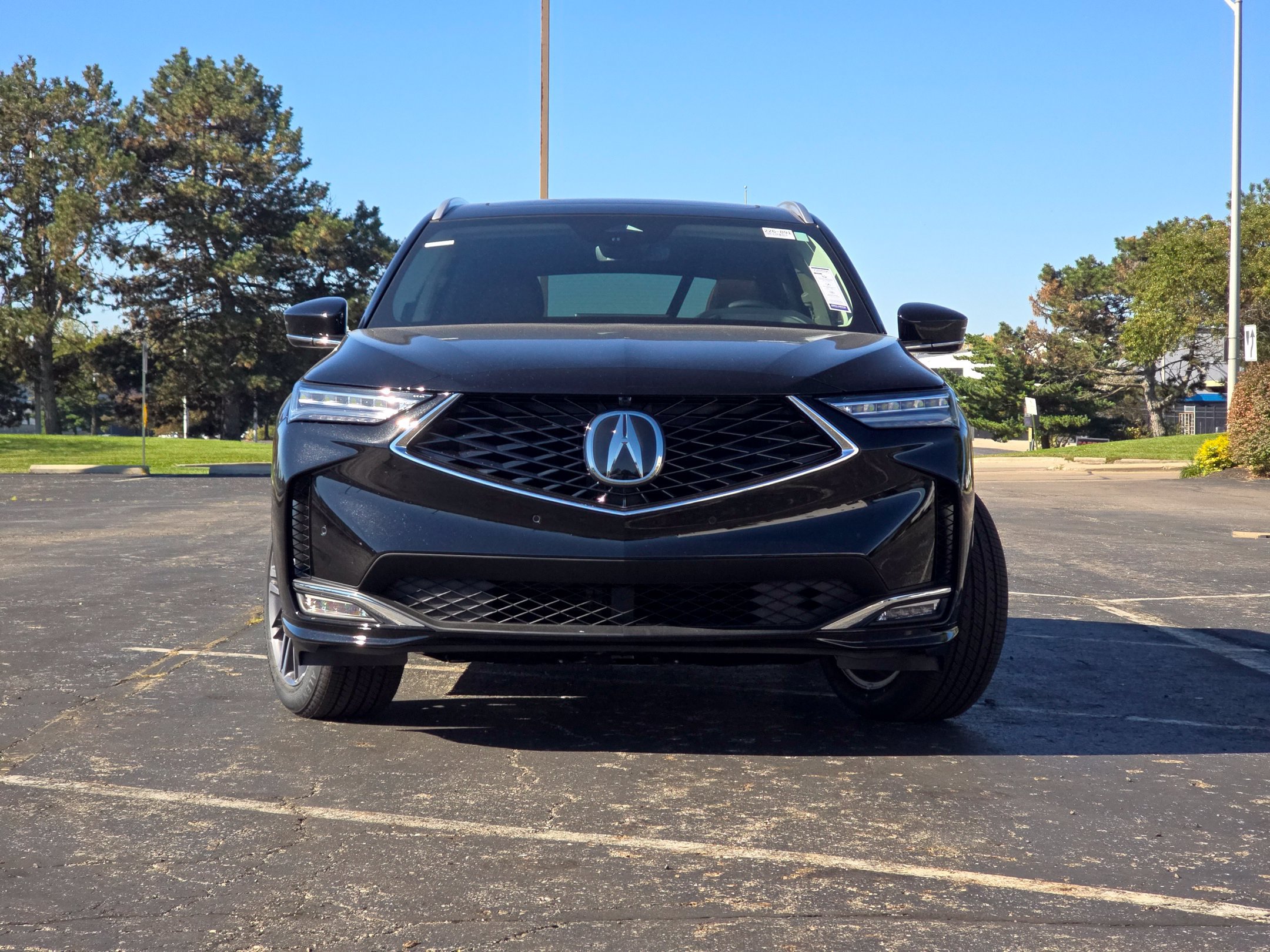 New 2026 Acura MDX w/ Advance Package AWD/4WD image 2