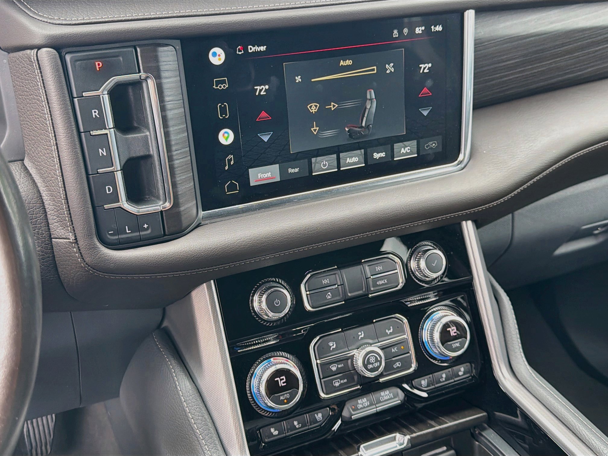 Used 2022 GMC Yukon Denali w/ Denali Premium Package RWD image 16