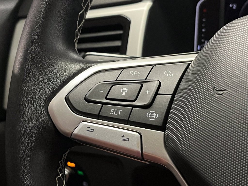 Used 2023 Volkswagen Atlas SE w/ Panoramic Sunroof Package FWD image 28